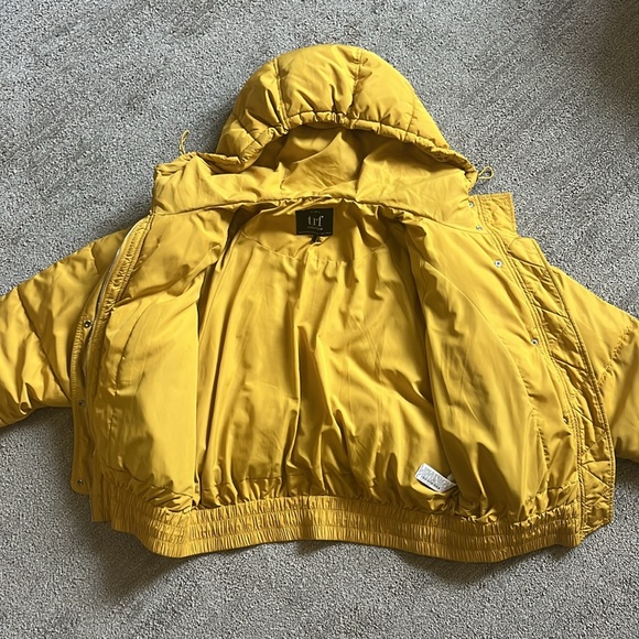 Zara TRF Collection Mustard Yellow Puffer Zip Up Jacket w/ Hood - Picture 2 of 4